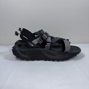Nike Oneota Womens 8 Black Hiking Sandals Shoes DJ6602-001 Trail Nature Comfort